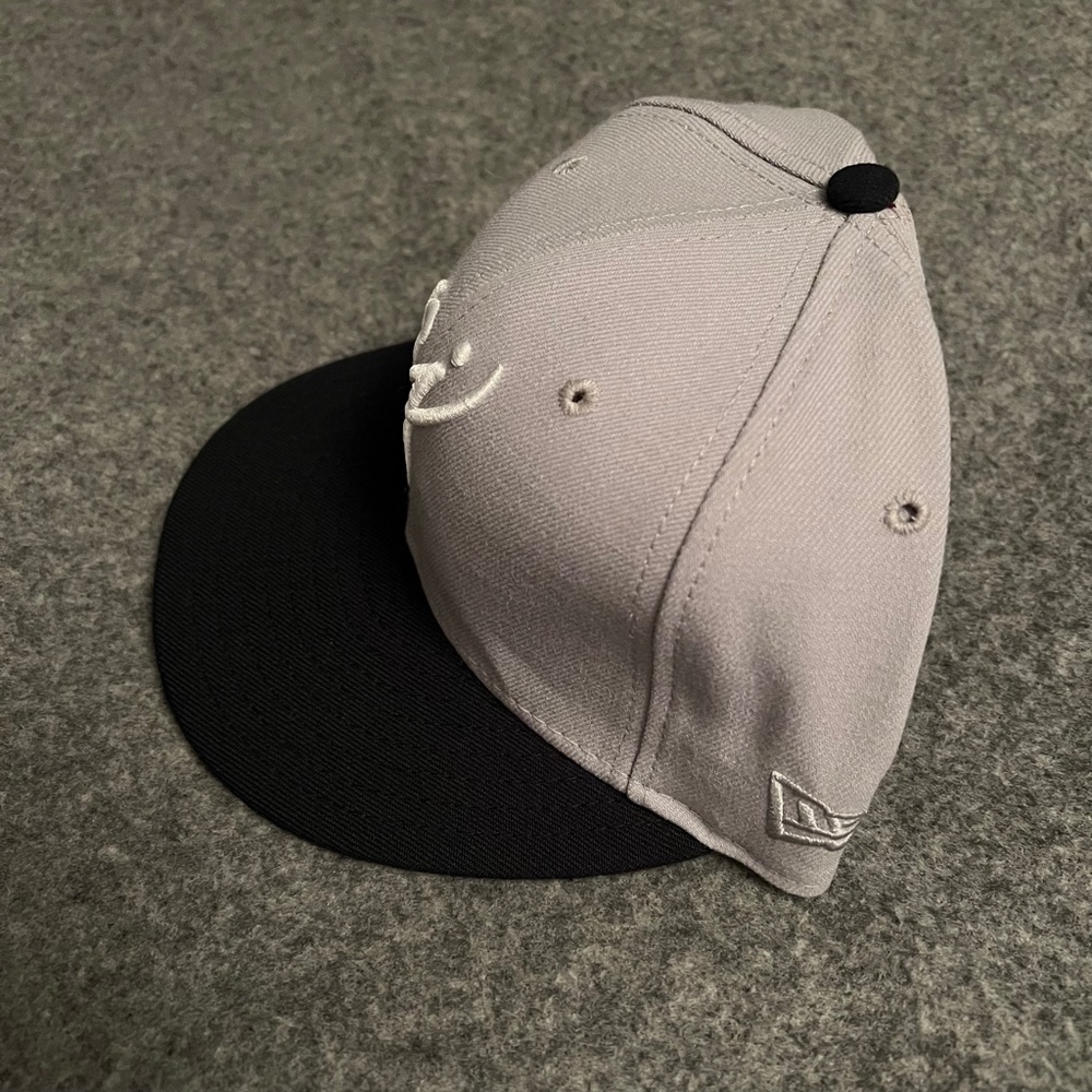 NEW JERSEY New Era 59Fifty "NJ Script" Fitted Hat Grey - Picture 3 of 10